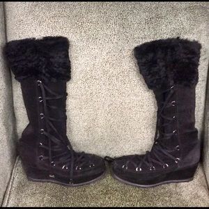 stuart weitzman black suede platform lace up boot